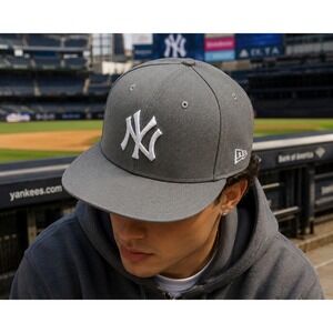 New Era 59FIFTY New York Yankees MLB Fitted Hat Grey White Size 7 5/8 Cap